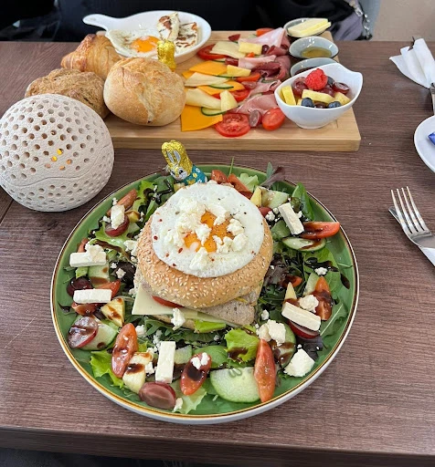 Sugar Box Das Cafe photo 7